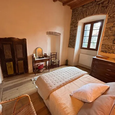 Maison De Caractere Au Coeur Du Village Vakantiehuis *