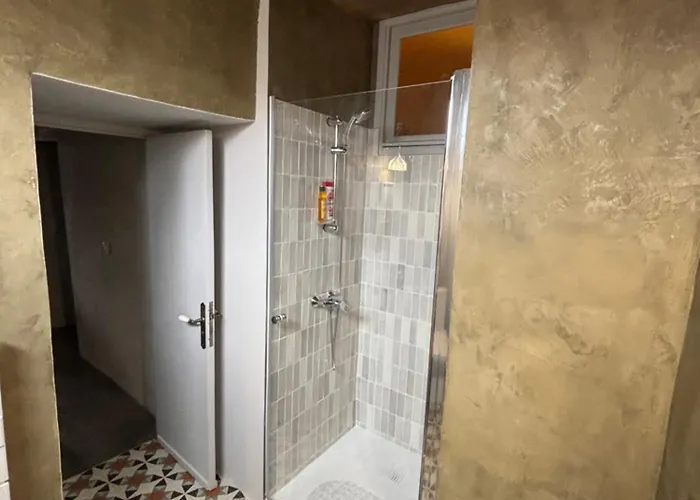 Maison De Caractere Au Coeur Du Village Vakantiehuis