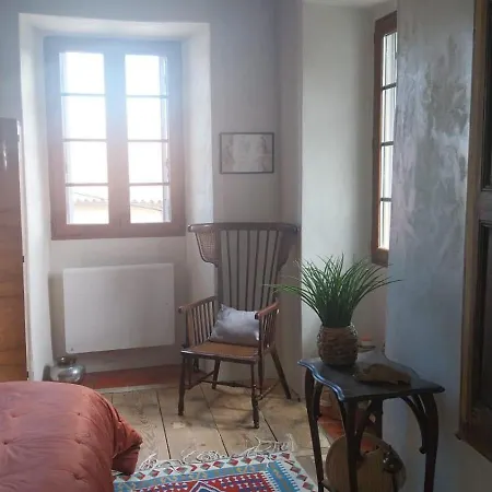 Holiday home Maison De Caractere Au Coeur Du Village *
