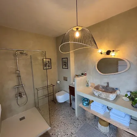 Maison De Caractere Au Coeur Du Village